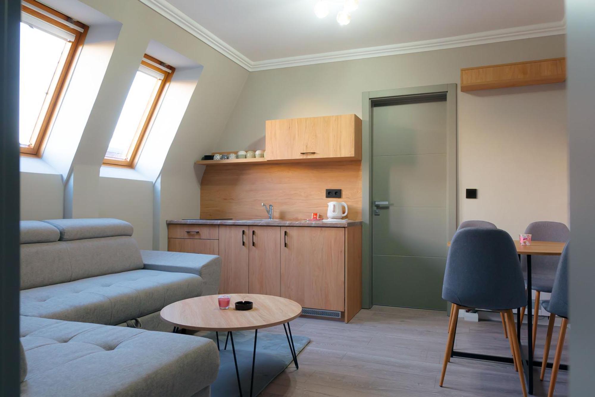 Nobel Apartmani Brčko Esterno foto